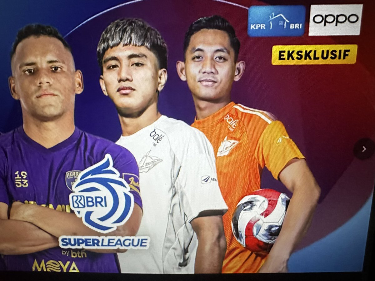 Hai <a href="/vidio/">Vidio</a> 

Tau arti kata eksklusif ga?

Artinya anda harus ngasih kualitas dan tampilan khuSUs, terpisah dari yang lain.

Terus apanya yang eksklusif kalau kita bayar, tapi dapatnya sama jeleknya dengan yang nonton tanpa berlangganan berbayar di Indosiar?