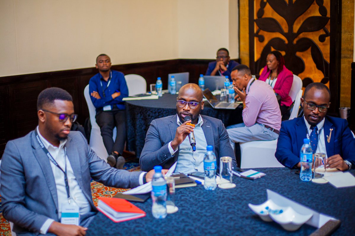 Greydale Africa tweet media