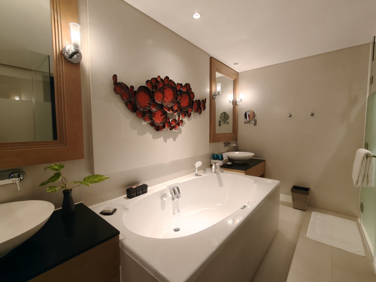 seeingmole's tweet image. ขออุ่นเครื่องที่นี่ 2 คืน ก่อนไป Italy และ Norway
Staying here for 2 nights. 1 bedroom suite with pool and sea view.
@Anantara_Hotels
#phuket #anantarahotels