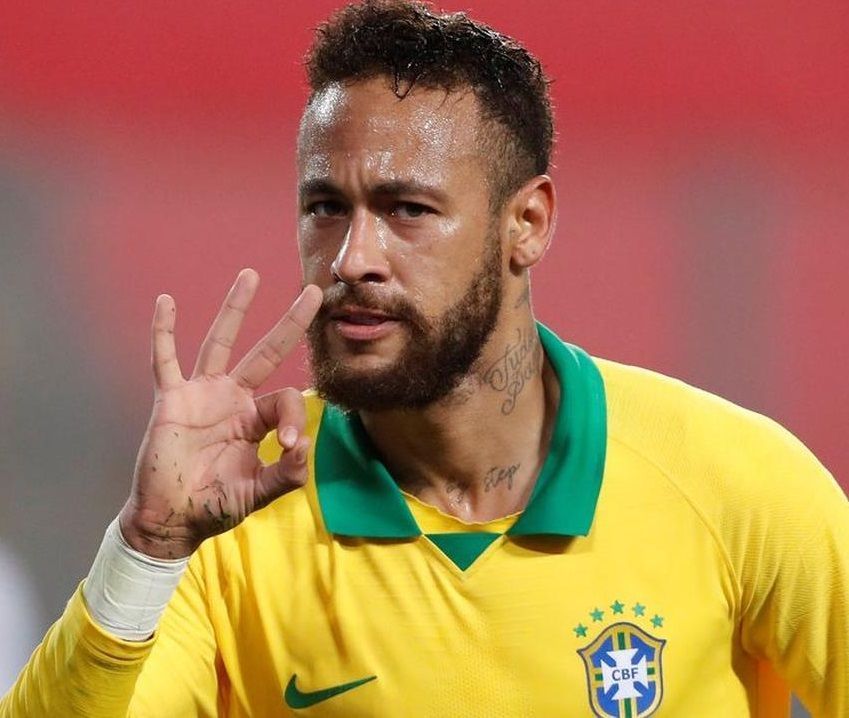 #EAL Hat-Trick #ShoutOuts #Week4

Daniel Chapman <a href="/BocasSeniors/">Bocas FC saturday mens</a> 
Owen McKelvey <a href="/LoughtonTown1st/">Loughton Town Mens 1st</a>
Agoro Fuad @FCLives
Cuba Gill @redbridgecommunityfc
Jonathan Naranjo <a href="/NewburyForestFC/">Newbury Forest FC</a> 

Well done chaps ⚽🎩👍