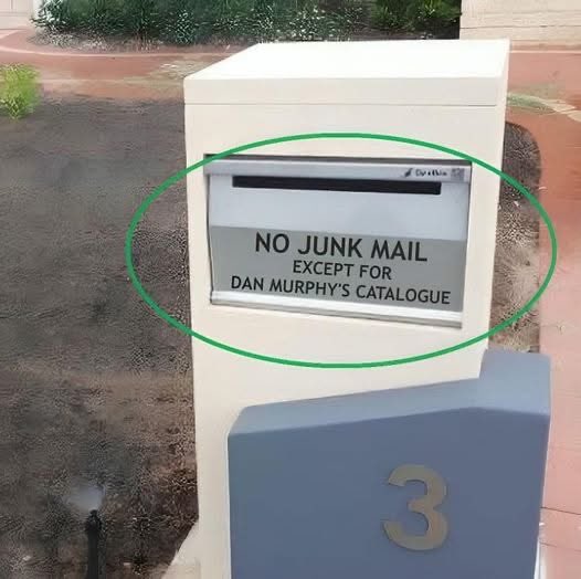 Straya