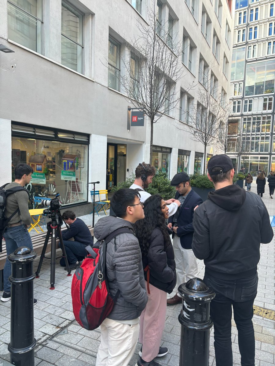 LSEManagement's tweet photo. Check out what our MSc Marketing student ambassadors, Akina Choi, Asya Ebanks, Diana Zharovska and Sravanthi Kandikattu, have been up to this year ⬇️ https://t.co/JnoMrqiDue