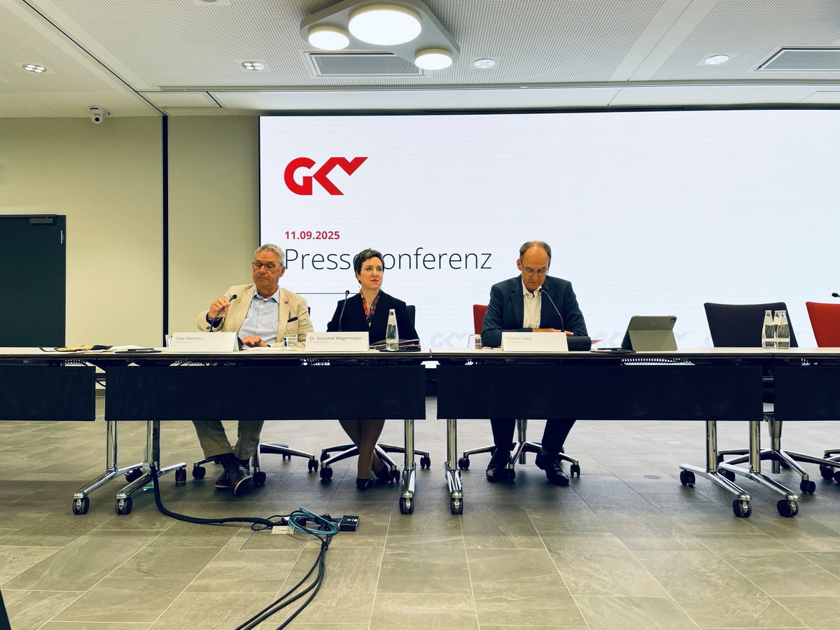 10-Milliarden-Klage gegen Unterfinanzierung der #GKV beschlossen! Ziel: die systematische Unterfinanzierung der gesundheitlichen Versorgung von gesetzlich versicherten Bürgergeldbeziehenden zu beenden. tinyurl.com/42txhjek