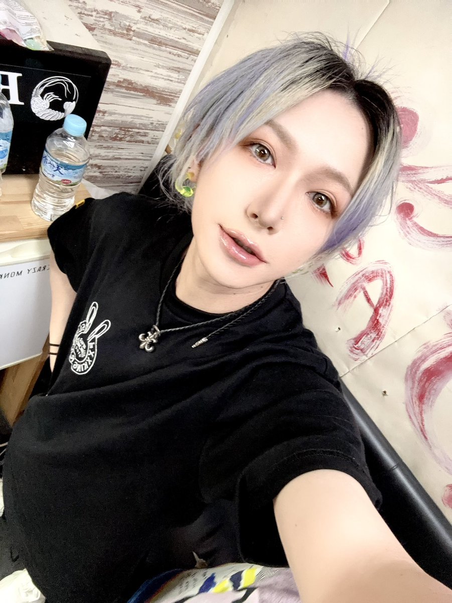 R指定♡Ｚ♡　音信不通キャンセル G0kHxOBbIAACx9D.jpg