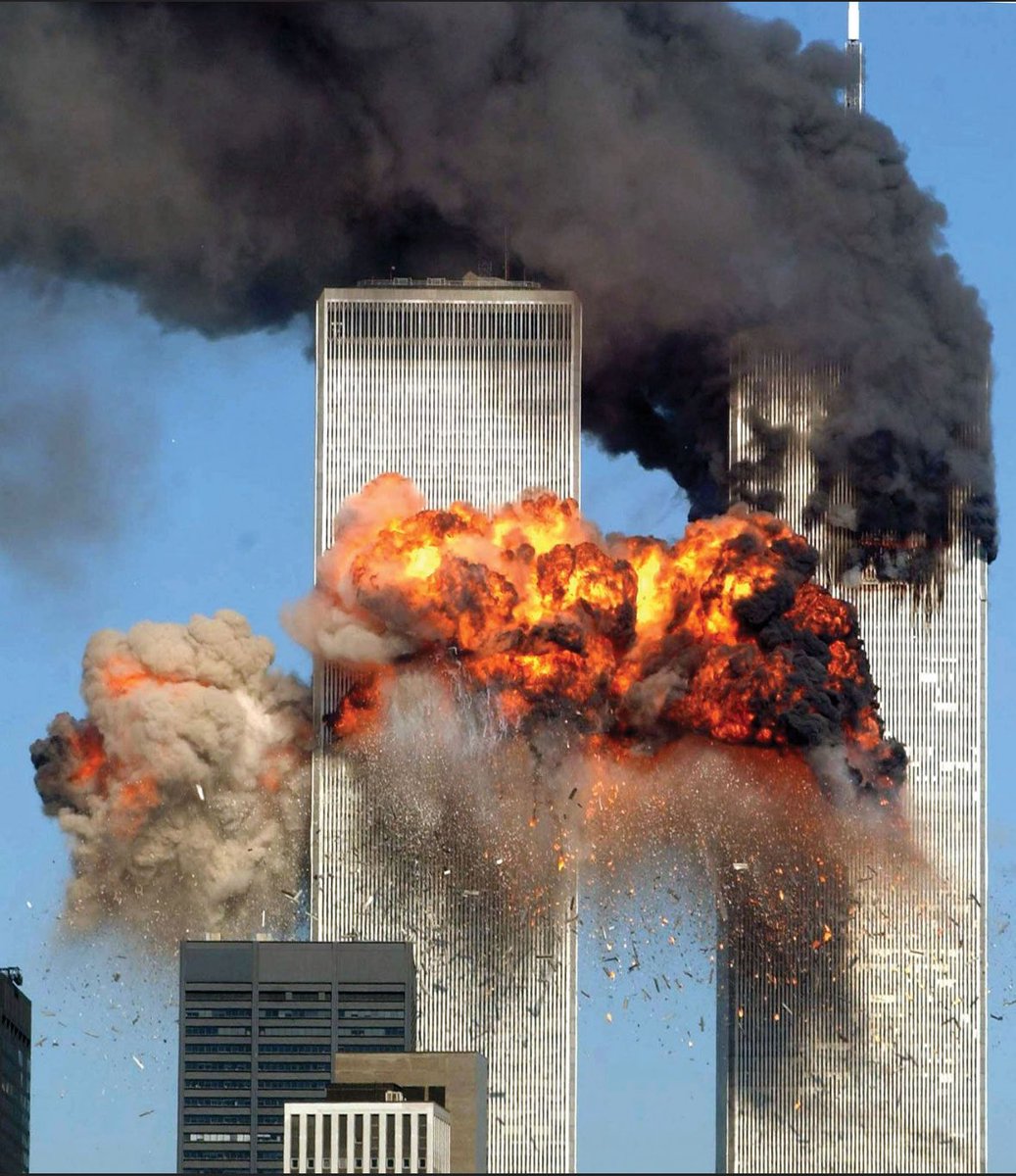 AlvarezdeSotoFJ's tweet photo. As we remember that sad day in history, 24 years ago, the Free World must stand firm against those who continue to terrorize nations and those who support them,like 🇮🇷, justify and, worst of all, ignore those terrorists like #AlQaeda #Hamas #Hezbola #Hutis #PLO, like woke🇪🇺 🇺🇳. https://t.co/N7H22qdvAm