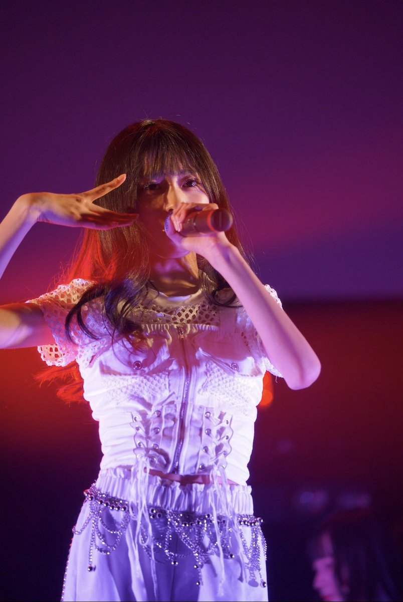 9月13日土曜日のスタジオライブから
10月12日REDLIVEチケット発売です❤️‍🔥
メッセージカード付きのチケット、私からお取り置きできるのでぜひお待ちしております🥹💖
