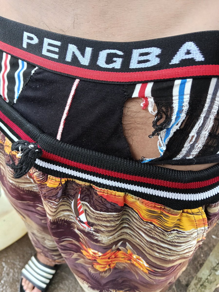 ChasnovaA's tweet photo. tapi nyaman 😂 
#sobek #sixpack #hot #brondongsange #moots https://t.co/tBxA53Jstr