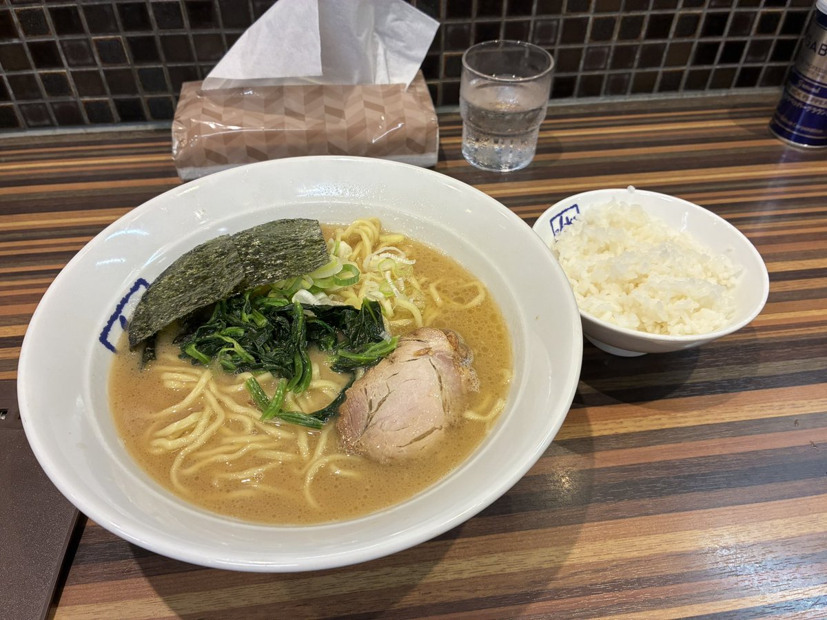chottodoite's tweet photo. 楽しい！美味しい🍜 https://t.co/d4yfOjUT2j