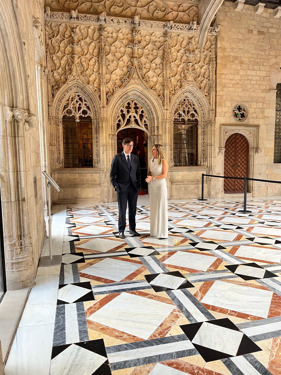 👀 En el día de la Diada, <a href="/andrearopero/">Andrea Ropero</a> entrevista a <a href="/salvadorilla/">Salvador Illa Roca</a> 

📺 Esta noche a partir de las 21:30h