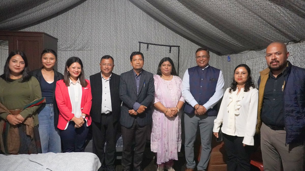 BIPP_ISB's tweet photo. As part of ISB’s collaboration with #MeghalayaInstituteOfGovernance &amp; Dept. of Planning, 18 CDPs were recently presented to Hon’ble Speaker Shri #ThomasSangma &amp; MLAs in Shillong. https://t.co/Yfwn2BuBkg