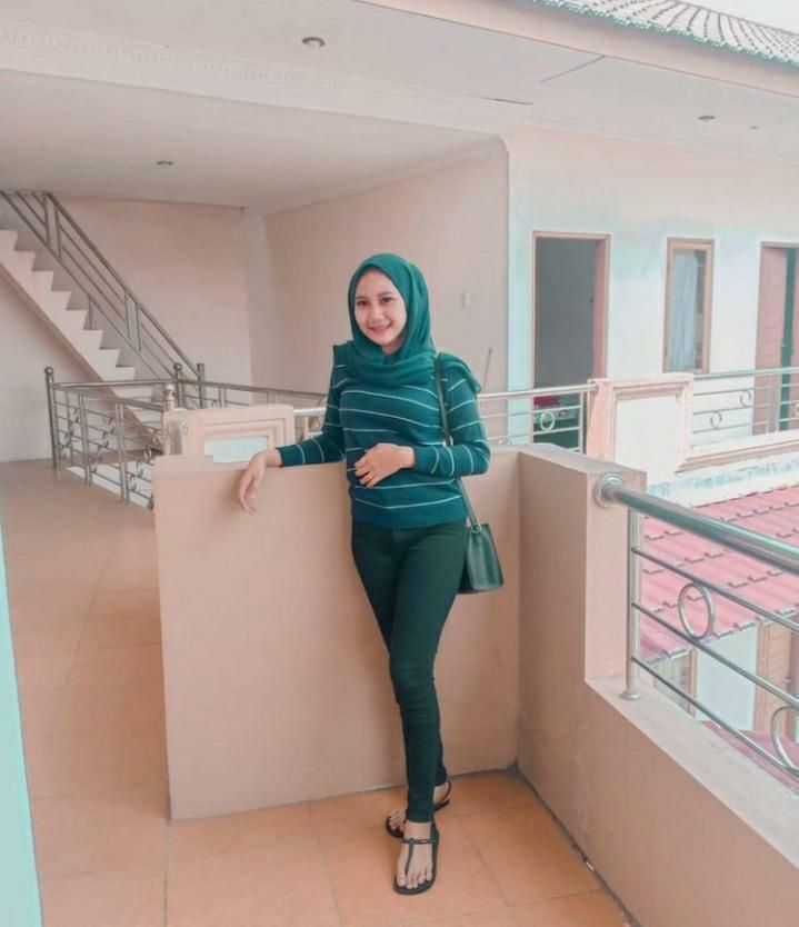 rlyolanda89's tweet photo. •STAY BEB 🥰• BURUAN BEB🥰•
DM/WA:0851-4738-8060
#availGresik
#openboGresik
#boGresik
#GresikBo
#expogresik https://t.co/r9K5XfTf3F