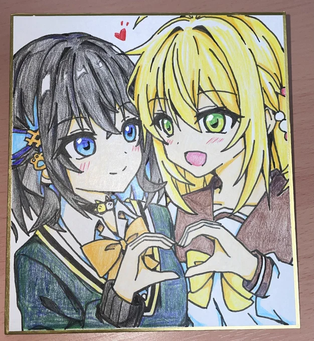 マキモカ色紙でけた。頒布物追加しても良いのかな、良いなら当日追加しよ。とりあえずスペースに飾ろう