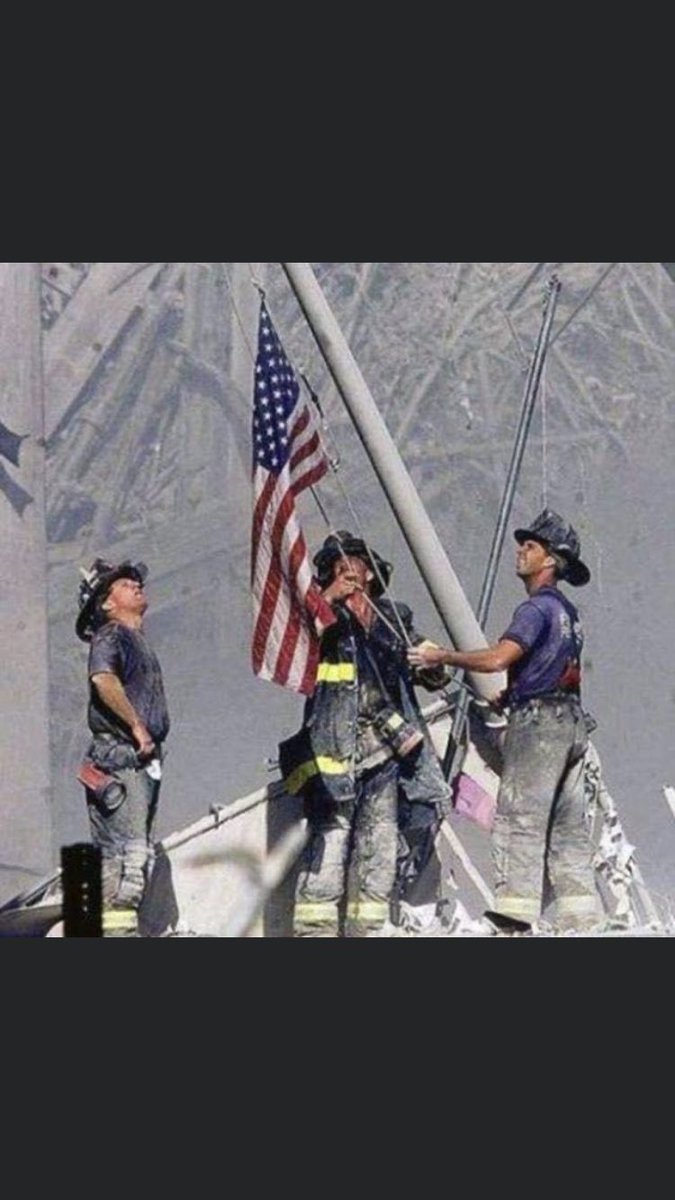 God bless all our heroes who died that day, and God bless their loved ones who still mourn them. #NeverForget