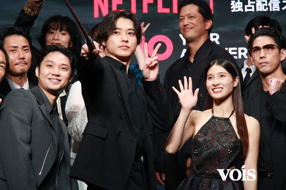 voisjp's tweet photo. #山﨑賢人
「#今際の国のアリス 」シーズン３完成に感無量
「本当に幸せ」

『今際の国のアリス』シーズン3
グローバルファンイベント

https://t.co/z5yOcrqKmu https://t.co/FiM0DlOQ9h