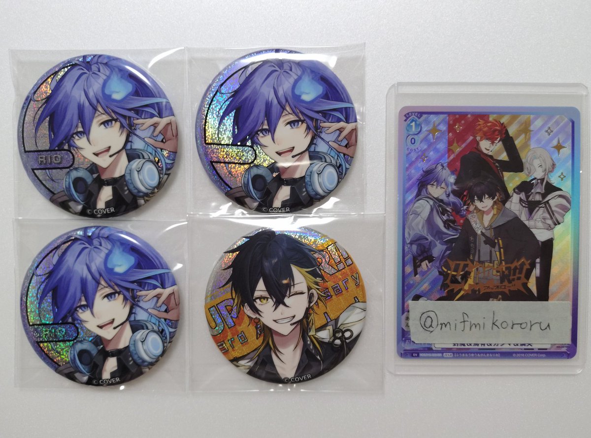 mifmikororu's tweet photo. 【交換】ホロスターズ UPROAR!! アップロー 3周年 チェキ風カード 缶バッジ

譲》
🦝🕯️画像参照
求》
缶バッジ➢同種🃏
チェキ➢画像4枚目
箔押し1:1可

9/23現地手渡しの募集です https://t.co/PTLrITzjsU
