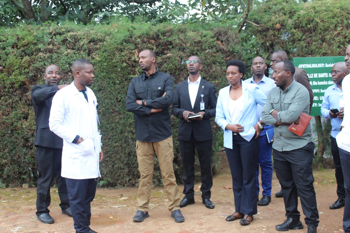 Minisitiri w'ubuzima Dr. Nsanzimana Sabin yijeje abakozi b'ibitaro bya Murunda ko kwita ku mibereho myiza y'abakozi bizakomeza gushyirwamo imbaraga. Dr. Nsanzimana Sabin kandi yatanze icyizere ku muti w'ibibazo bibangamiye ubuvuzi muri ibi bitaro ndetse n'ahandi muri rusange