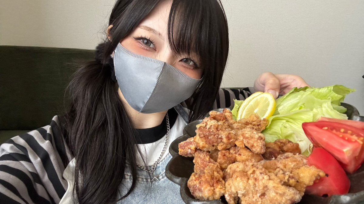 eyeshiny_gibous's tweet image. 何故か唐揚げの写真は1.5万いいね!ありがとうございますこれも投稿しておきます!!ᕙ( ˙꒳​˙  )ᕗ
youtu.be/Uj6NHS5s7Xw?si…