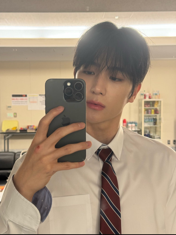 ✨𝓗𝓪𝓹𝓹𝔂 𝓗𝔂𝓾𝓷𝓙𝓪𝓮 𝓓𝓪𝔂✨

#현재 생일 기념 이벤트로 메가커피 5천원 기프티콘을 선물로 드립니다♥ 

#rt+맘찍 해주신 분 두분 추첨해서 보내드립니다

•당첨자 발표-현재날 PM 9:13
(시간 변동 될수도 있어요)

*더비인증(더비봉 or 더비7기 or 프롬)