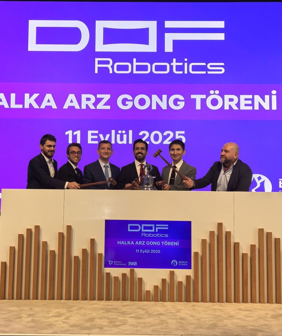 usulventures's tweet image. Kurucumuz Kaan Özçelik’in bağımsız YK üyesi olarak görev yaptığı DOF Robotics, halka arz sürecini başarıyla tamamladı ve #DOFRB işlem kodu ile işlem görmeye başladı.
🚀DOF Robotics’in bu önemli adımında yer almaktan gurur duyuyoruz.
#UsulVentures #DofRobotics #Borsaİstanbul