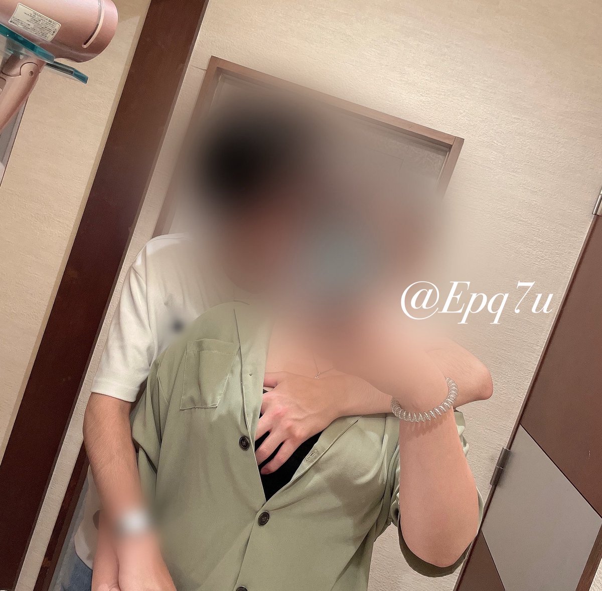 Epq7u's tweet photo. 年下フォロワーくんと会ってきた〜

いじめられるの初で、手コキでもフェラでも���ったことなかったのにすぐイキそうになっててめっちゃくちゃかわいかった♡
これからうち好みにどんどん染めていこっと🤭

#S女 #ぽっちゃり女子 #裏垢女子 https://t.co/tBTzmPiD7H