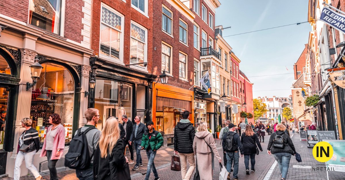 Vandaag in de Tweede Kamer: brede steun voor verlenging van de Impulsaanpak Winkelgebieden. Met €88 mln Rijksbijdrage leverde dit al €500 mln investeringen én 5.000 extra woningen op. Mooi dat zowel de Tweede Kamer als de minister het belang voor levendige steden &amp; dorpen zien!