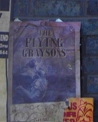 Oh?? 

On the Clayface set 👀 

(via <a href="/Chimichangaprod/">ChimichangaProductions</a>)