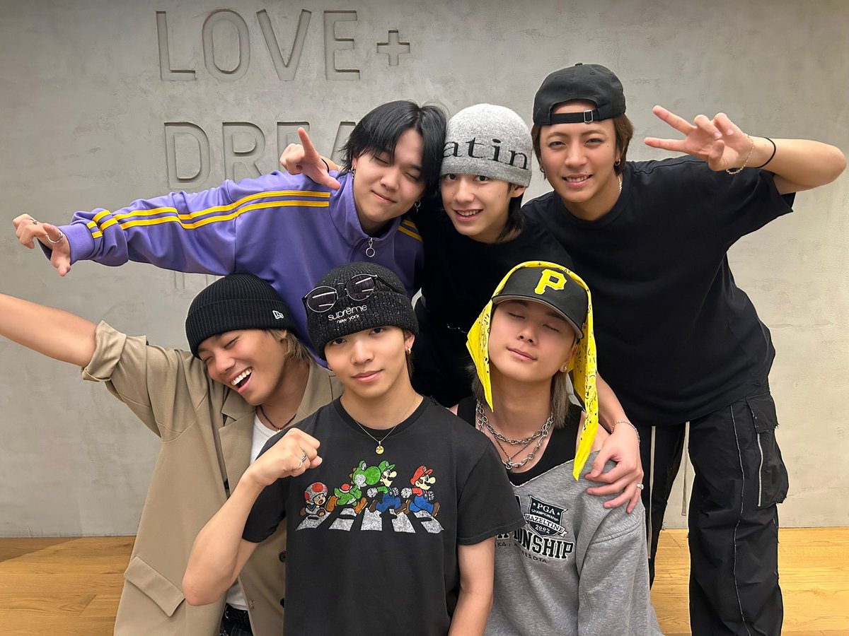 LIL_LEAGUE_'s tweet photo. #LILFriends リクエスト📸

『なつかしの集合写真』

#LILファンクラブ
#LILLEAGUE 
#ネオエグアリーナライブ https://t.co/h9i9Dg1liO
