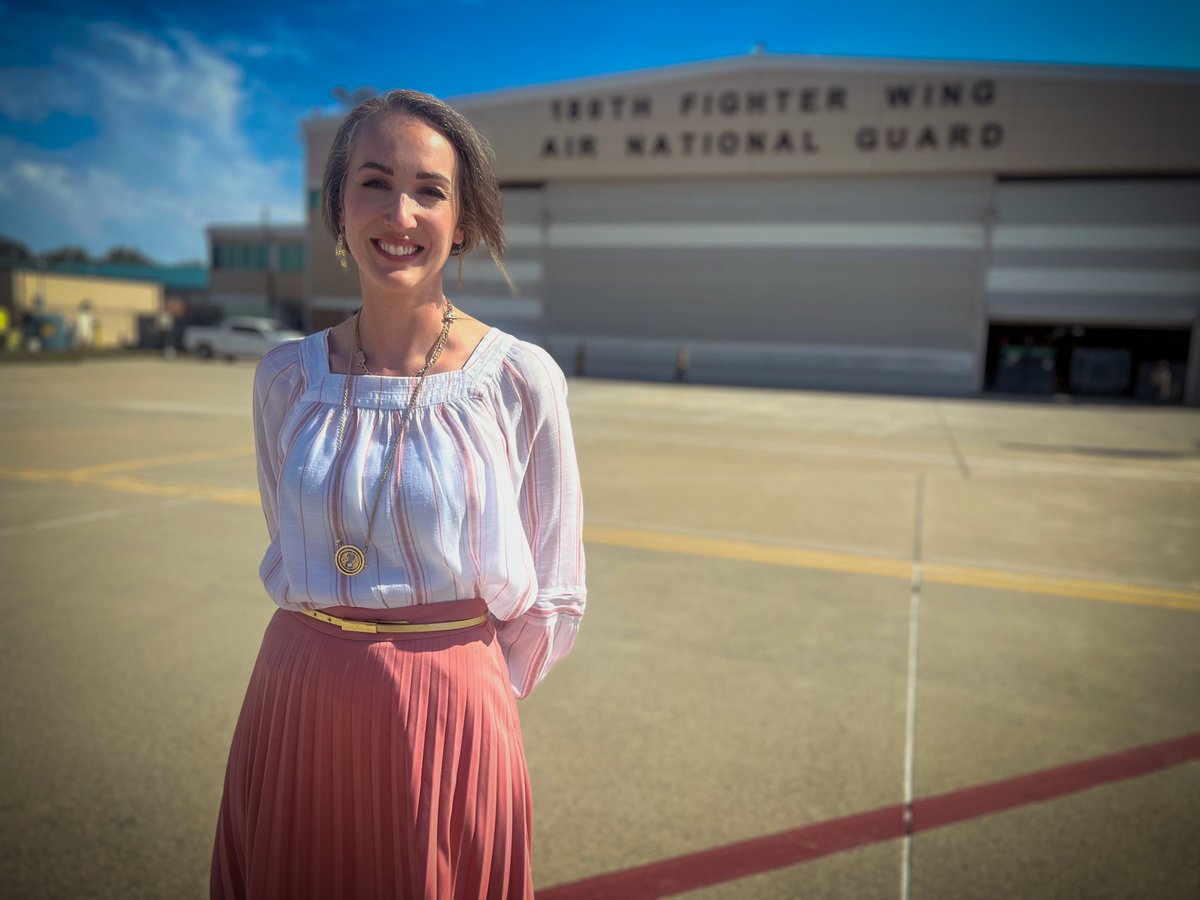 awgenerals's tweet photo. STAFF SPOTLIGHT: As AWLS and six other districts prepare for Military Appreciation Night on Friday, Sept. 12, we introduce Christine Young, @awlsjh 7th grade social studies teacher and Purple Star liaison.

Read how she helped to bring the event to life:
https://t.co/oi0t1oetdc https://t.co/uBiaEtRVx3