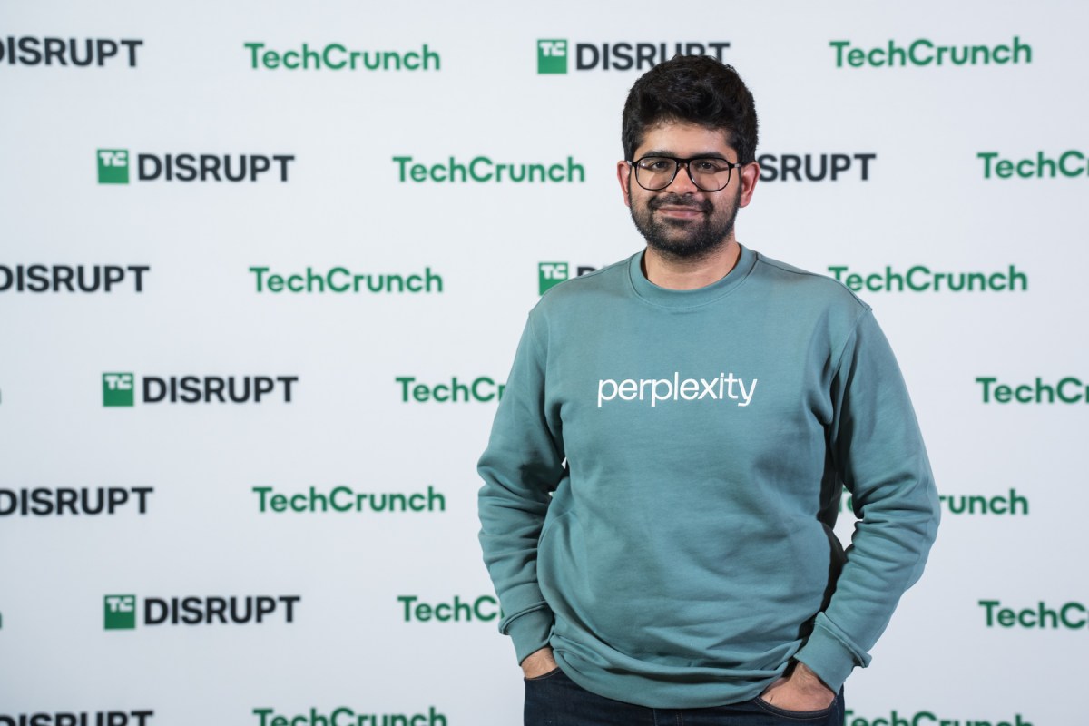 NovaScience_En's tweet image. Perplexity is making waves in the AI search space, securing $200M to reach a $20B valuation. With an ARR nearing $200M, it&apos;s clear they&apos;re serious about challenging Google. Could this spark a new era of search? What do you think?
#Perplexity_AI