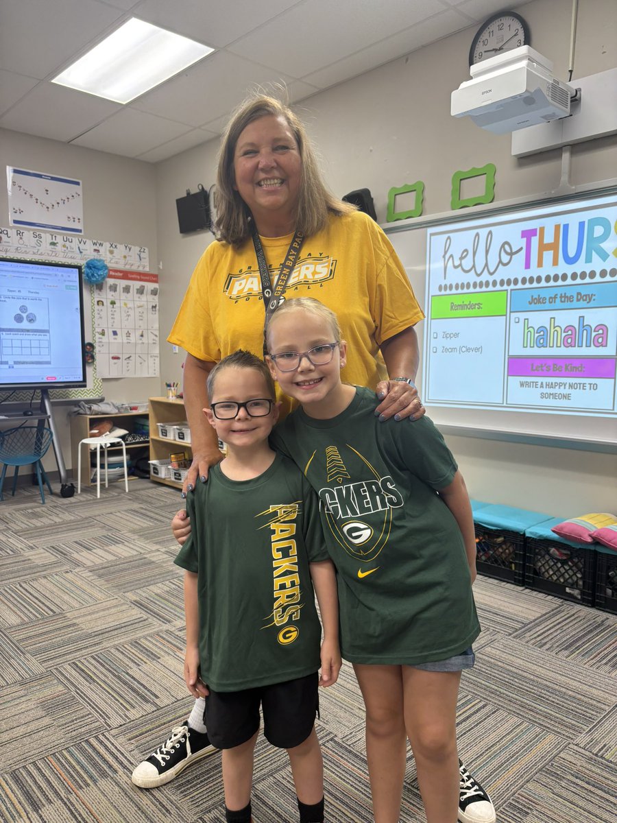 Marie Mehring tweet media