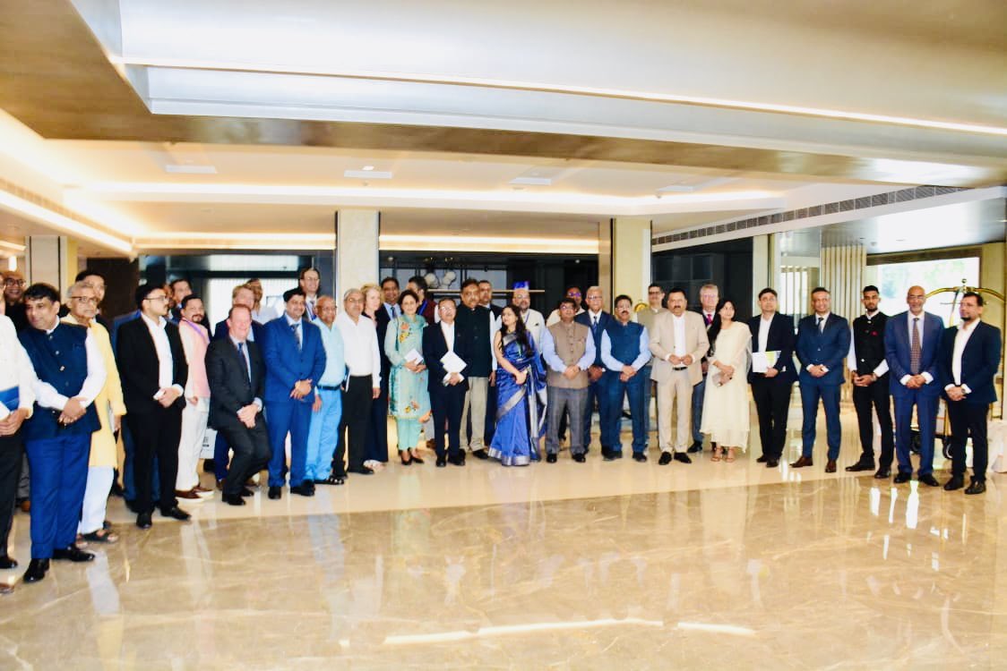 at Indo Mauritus Business synergies Meeting ,Explored the possibilities of collaboration,JVs to strengthen,where <a href="/iaccindia/">Indo-American Chamber of Commerce</a> members can do tie ups , collaborate and elevate business bilaterally. praised the efforts of GoUP, <a href="/_InvestUP/">INVEST UP</a> for making UP best investment hub.