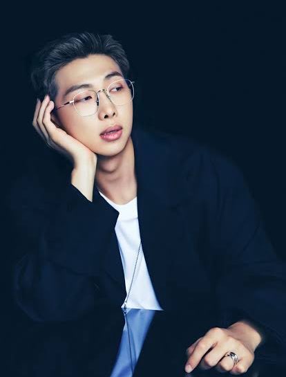 BTS⁷ Crew Updates ⟭⟬⟬⟭ tweet media