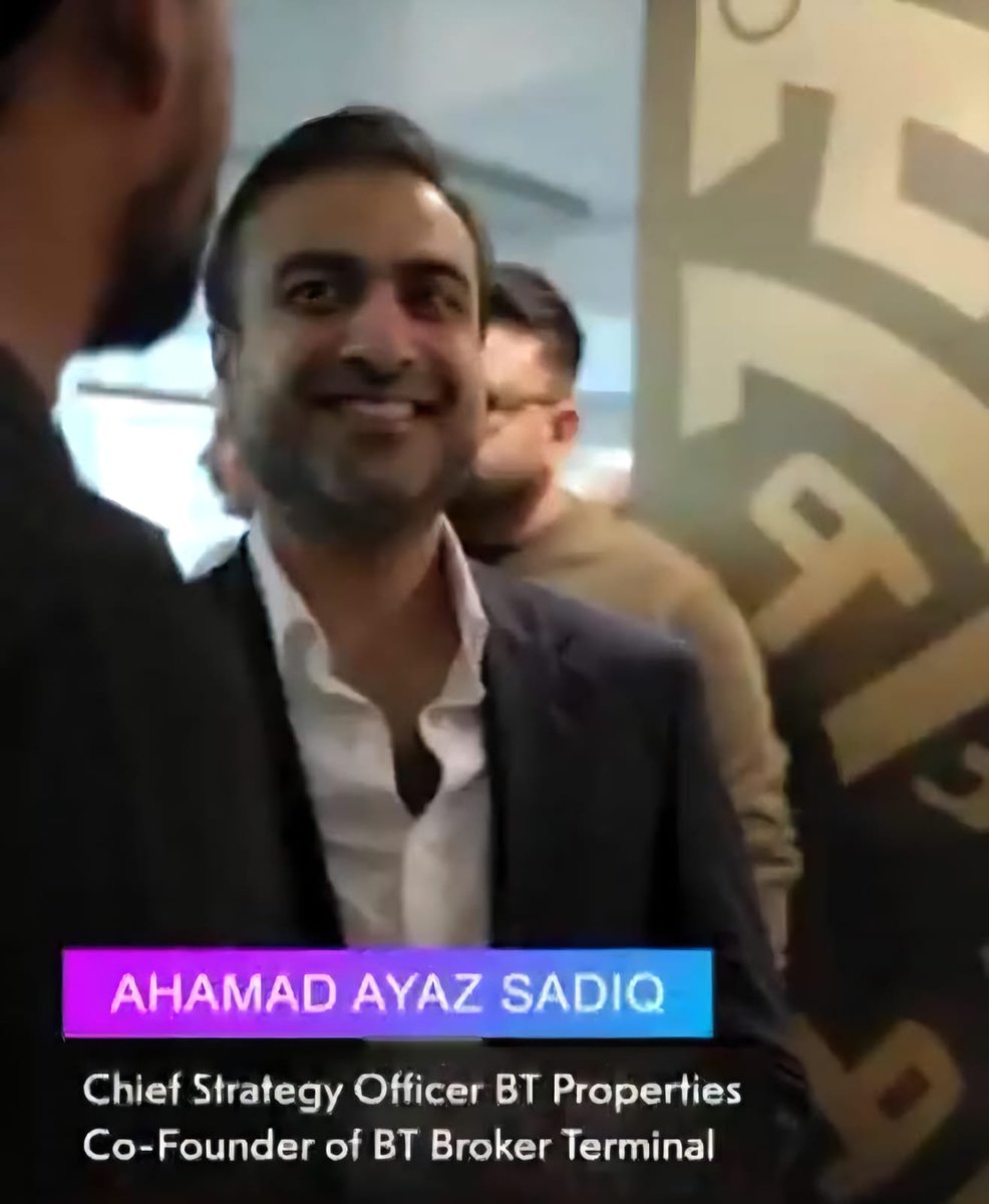 ملک ریاض کے دبئی پروجیکٹ کا سی ایس او۔ 
یہ ایاز صادق کا بیٹا ہے۔
قوم صرف پھدو بننے کے لیے پیدا ہوئی ہے
😡😡😡😡😡