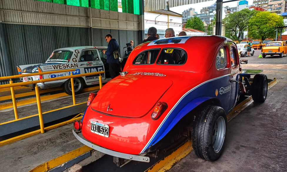 Campeonesnet's tweet photo. #GPH | El último paso antes de largar
En las verificaciones técnicas en los talleres del ACA se controlan los 125 anotados al 22° Gran Premio Argentino Histórico
https://t.co/X23jufzYV7 https://t.co/RkLItSzSfe
