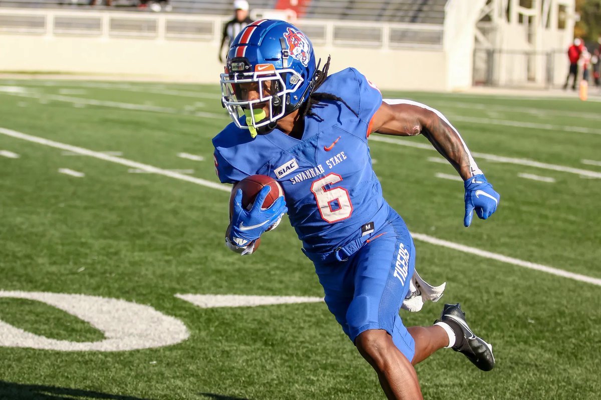 After a great conversation with <a href="/RussellEllingt4/">Russell Ellington</a>, I am blessed to receive an offer from Savannah State University! <a href="/SavannahStateFB/">Savannah State Football</a> <a href="/FloridaHighFB/">FloridaHigh Football</a> <a href="/harrison2121/">Harrison Smith Jr</a> <a href="/HickmanJarrod/">Coach Jarrod Hickman</a> <a href="/SSpeedkills1/">Shannon M. Baker</a>