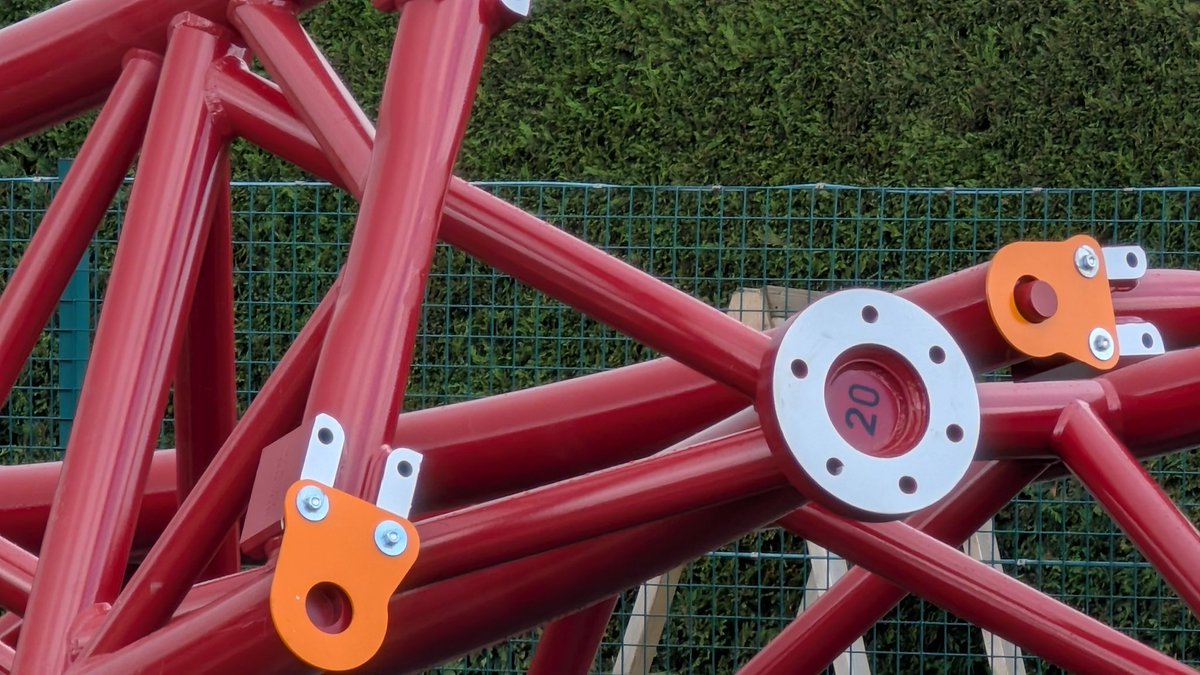 UK Theme Parks tweet media