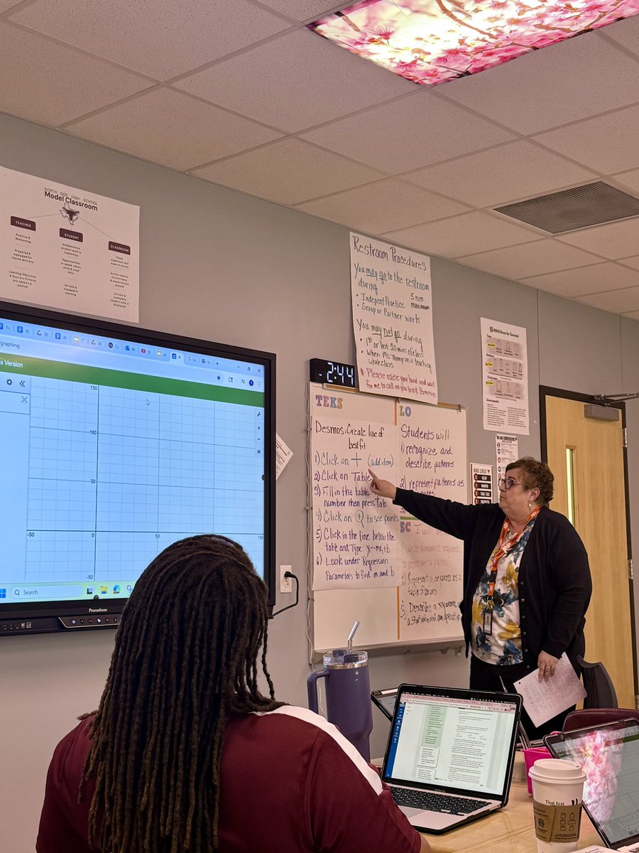 Jasma_Hayes's tweet image. Algebra 1 teachers in PLC rehearsing how to guide students in using Desmos to graph linear functions and connecting prior knowledge to new learning for deeper understanding. #ElevateEverything @mannydlc2 @NorthSideFWISD