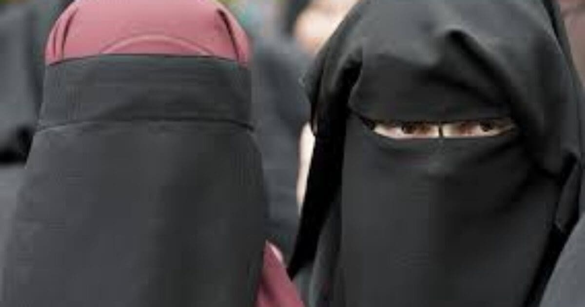 If there was a Referendum tomorrow to BAN the BURQA would you Vote YES?