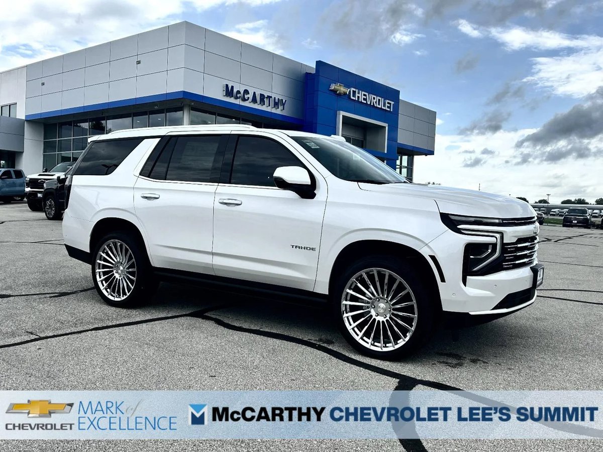 McCarthyLSChevy's tweet image. 🚗 Featured Vehicles have landed at Chevy Lee’s Summit

Click here to browse: ow.ly/v8cM50WUBCG

From bold trucks to reliable daily drivers, we’ve got top picks waiting for you. Come find your perfect match today!

#ChevyLeesSummit #FeaturedVehicle #FindNewRoads #DriveChevy