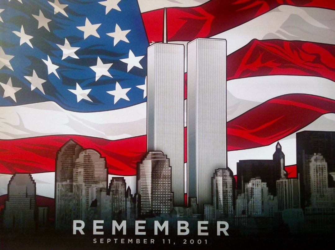Today we honor the memory of those who lost their lives on 9/11/01. #neverforget 🇺🇸