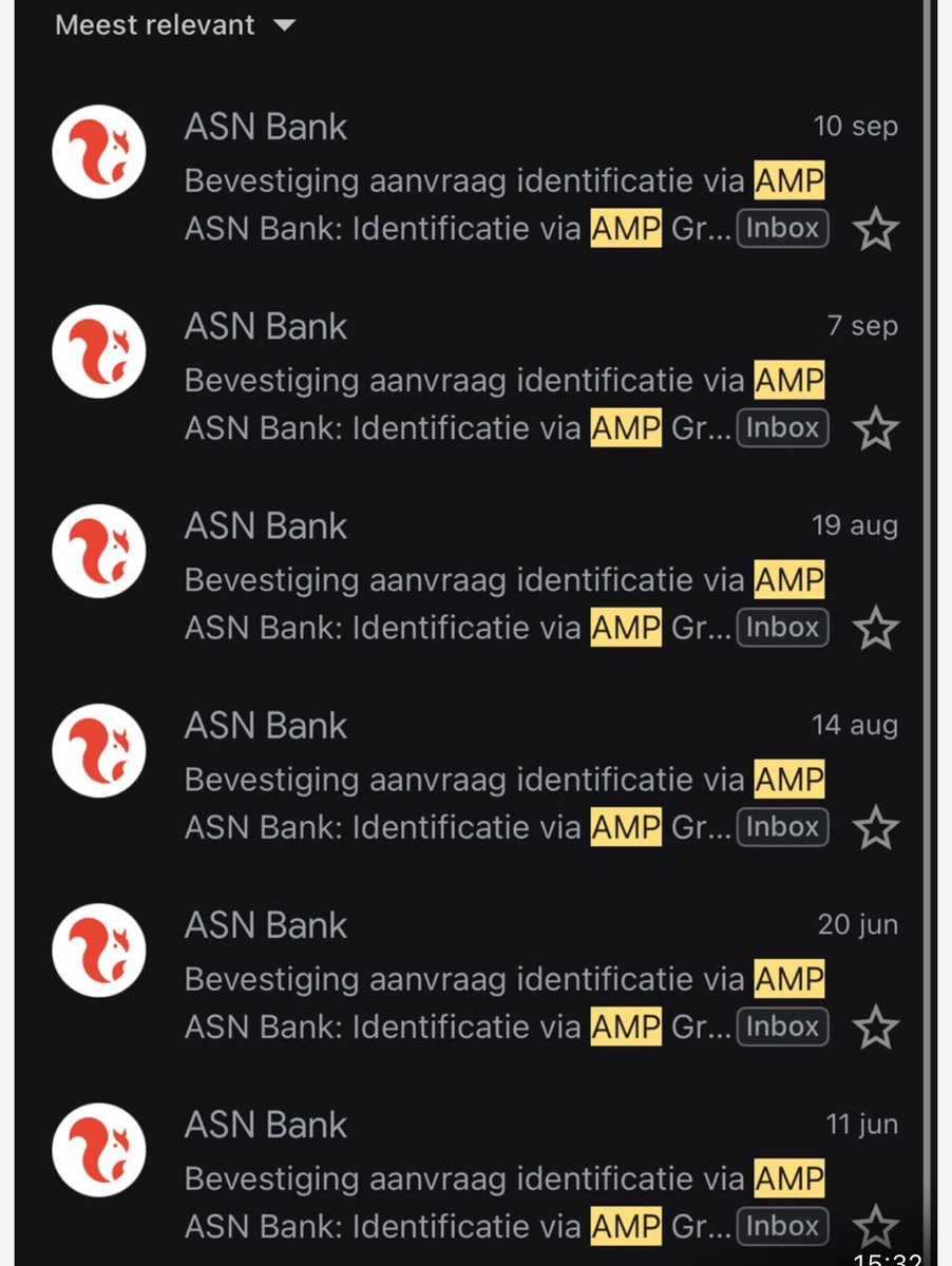 bbpadmi's tweet image. 6 pogingen om identificatie te doen! Niets bekend bij AMP. Klantenservice @asnbank kan niets doen klantenservice AMP kan niets doen identificatie ik de winkel kan niet, rekening bij @snsbanknv wel identificatie maar @volksbank laat je gewoon zwemmen en blokkeert je rekening