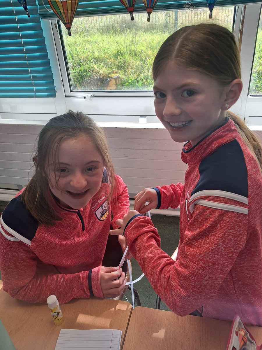 doonconventns's tweet image. Great Scientific fun today in Rang 5 &amp;amp; 6 - planning, hypothesising and results 👩‍🔬 @OidePrimarySTEM @esbscienceblast