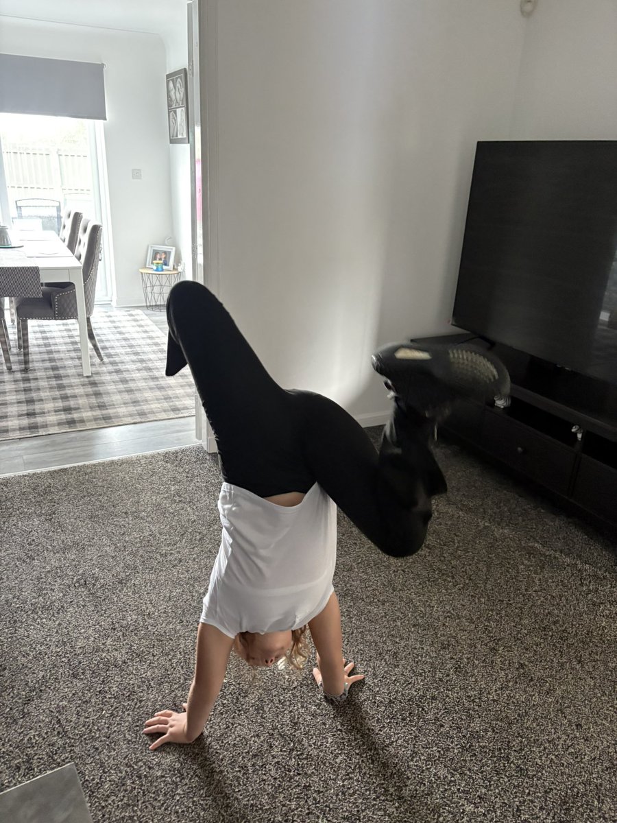 traceydough7's tweet photo. @ChrystonPrimary 
This girl has worked so hard and after assessment has moved up several levels in her gymnastics super proud x keep up the good work x https://t.co/DLGdacHwF9