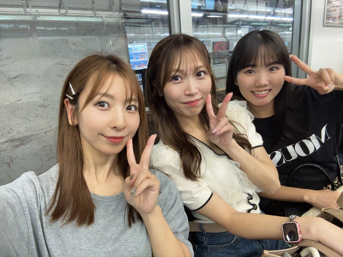 板野成美/アイドルワン 板野成美「恋してイタノ♡」 Amazon.co.jp: 板野成美「恋してイタノ」 : 板野成美: 本