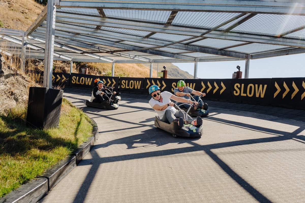 Grab your mates and race down the luge! 🛷

Fun, friends, and fast turns, what more could you ask for? 

#SkylineSwansea #Skyline #Swansea #SwanseaBay