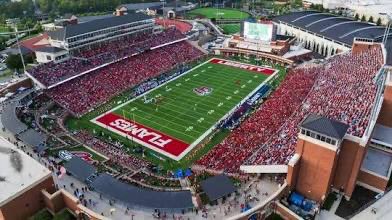 Michael_Smith 77 (@smithmichael077) on Twitter photo AGTG!!! After a great conversation with <a href="/NKostarelos/">Nik Kostarelos</a> , I’m extremely blessed to receive an offer from <a href="/LibertyFootball/">Liberty Football</a> !!! <a href="/CoachWrightPerk/">Jack Wright</a> 
<a href="/LawrencHopkins/">Lawrence Hopkins</a>  <a href="/CoachRich72/">Coach Rich Dorceus</a> <a href="/Nick_Louvier1/">Coach Louvier</a> AGTG!!! After a great conversation with <a href="/NKostarelos/">Nik Kostarelos</a> , I’m extremely blessed to receive an offer from <a href="/LibertyFootball/">Liberty Football</a> !!! <a href="/CoachWrightPerk/">Jack Wright</a> 
<a href="/LawrencHopkins/">Lawrence Hopkins</a>  <a href="/CoachRich72/">Coach Rich Dorceus</a> <a href="/Nick_Louvier1/">Coach Louvier</a>
