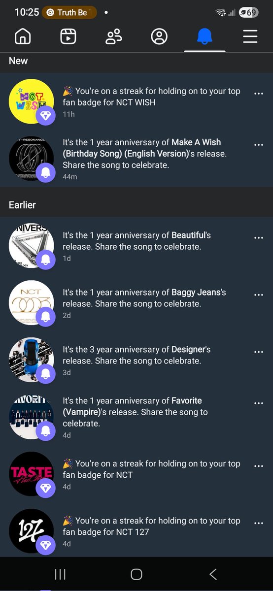 gipeunmul's tweet photo. still a fangirl even on fb

but the anniv of the songs tho 😭 asdfghjkl https://t.co/BP8yb9rBT6