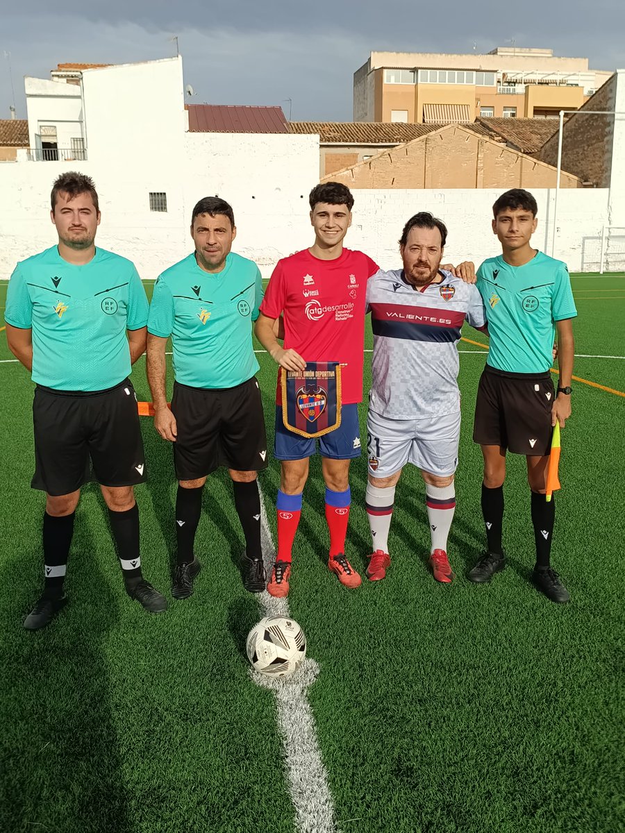 Futbolistas FEAFV tweet media