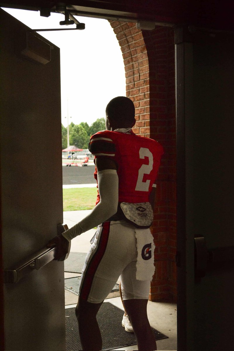 Wayne Blake
Loganville High School
Class of 2026

<a href="/_CoachSnowden/">Nic Snowden, Ed.S</a> <a href="/CoachM_Hancock/">Mike Hancock</a>
<a href="/coach_edwards64/">Dennis Edwards</a>
<a href="/LHSFBRecruits/">Loganville Football Recruits</a>

6'3 185 WR/DB
4.4 GPA
1360 SAT

Week 1-4 Highlights
hudl.com/video/3/149955…