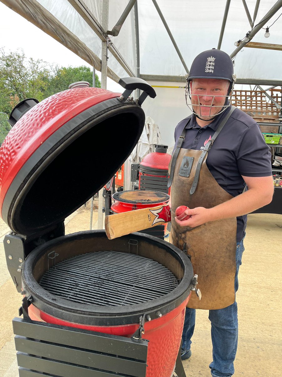 From Cricket Ashes to BBQ Ashes… 🔥🏏

A few weeks ago, Josh Jones from The Sun joined us at the Grill for a delicious feast &amp; to chat with Hoggy about his cricketing memories, love of food &amp; how Hoggy's Grill began 🙌🏻

🎥 bit.ly/3VeJlLf

#hoggysgrill